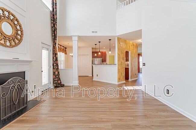 Building Photo - 317 Edenberry Way