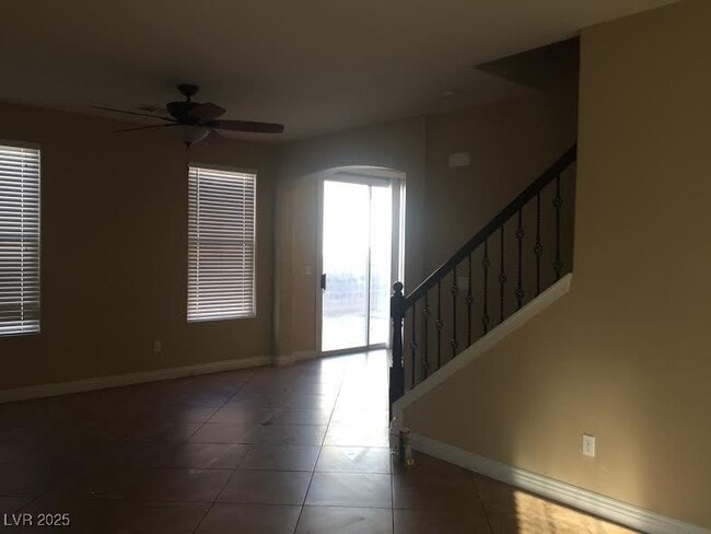 Building Photo - 2513 Birds Nest Cactus Ct