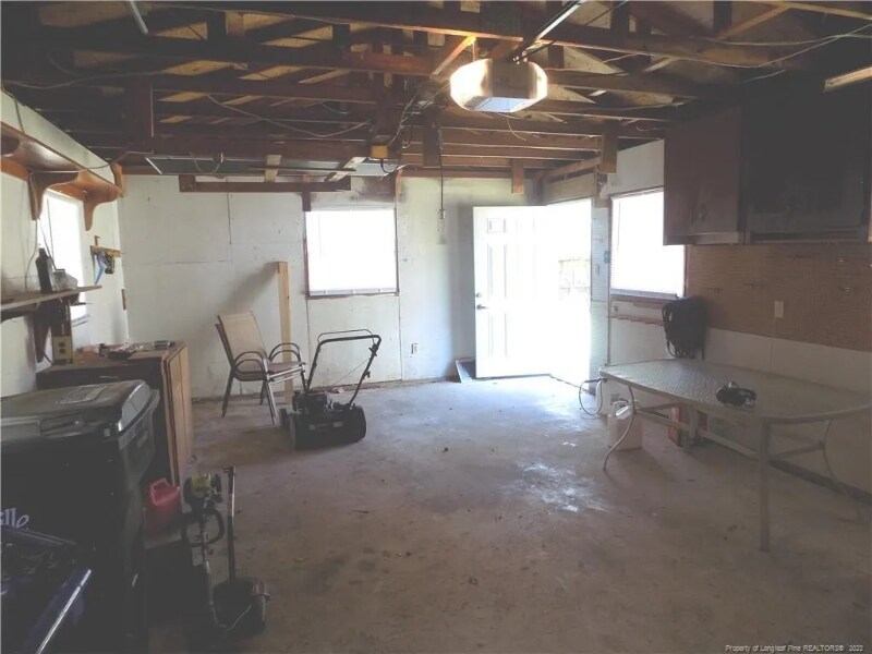 Building Photo - 1024 Miller Ave