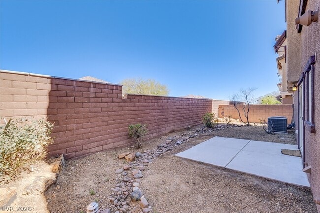 Building Photo - 10417 Badger Ravine St