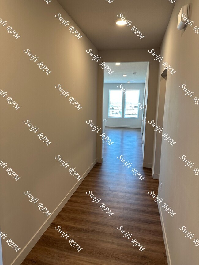 Building Photo - 12428 S Parkwood Ln