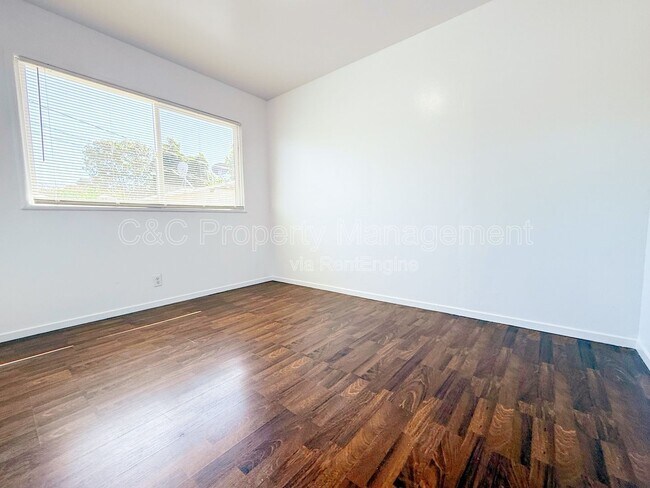 Building Photo - 109 Rochex Ave