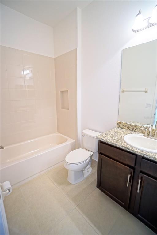 Building Photo - 30835 Spruceberry Ct