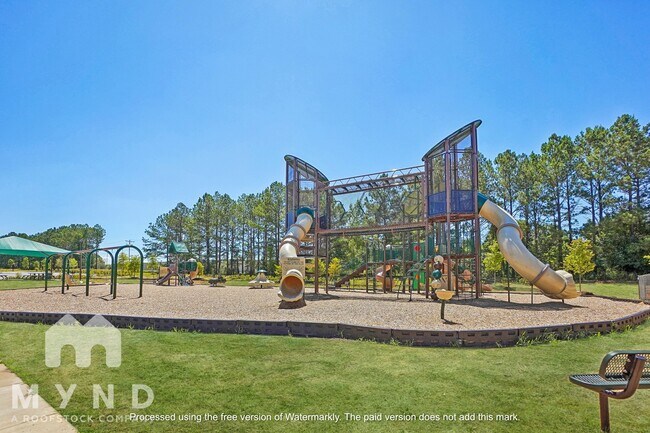 Building Photo - 72 Royal Mdw Dr