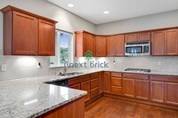 Building Photo - Luxurious 5-bedroom, 3-bathroom Single fam...