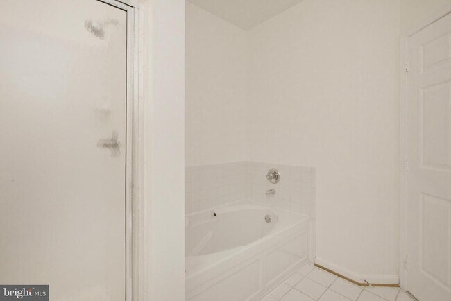 Building Photo - 2711 Bellforest Ct