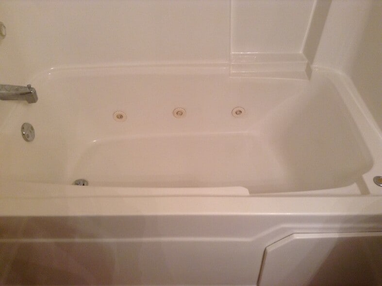 Building Photo - 7003 Pyramid Dr