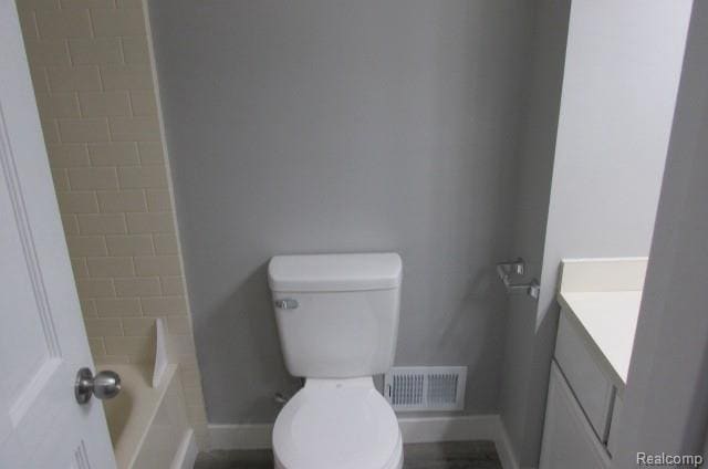 Building Photo - 24627 Lake Meadow Dr