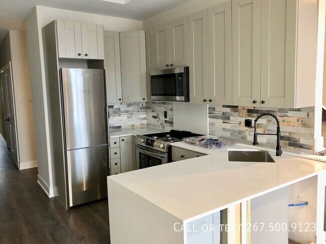 Primary Photo - 1236 N 5th St