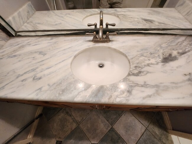 Building Photo - 4027 Summit Valley Dr