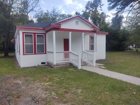 Building Photo - 116 Houseworth St