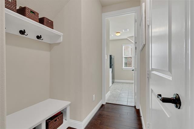 Building Photo - 2852 Exeter Dr