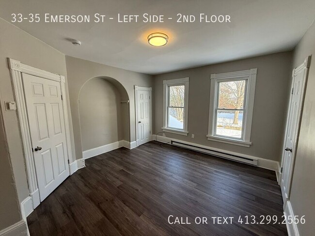 Building Photo - 33-35 Emerson St-Left Side - 2nd Floor