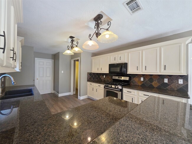 Building Photo - 23527 Cansfield Way