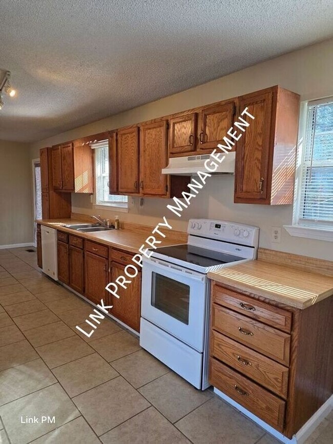 Building Photo - 6626 Shirley Pond Rd