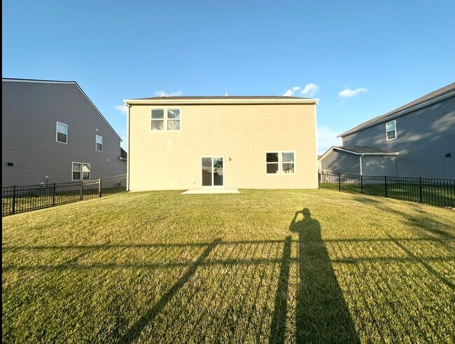 Building Photo - 7226 Sayers Rd