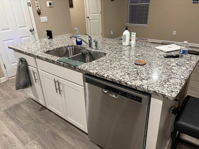 Building Photo - 1011 Belmont Grn Rd