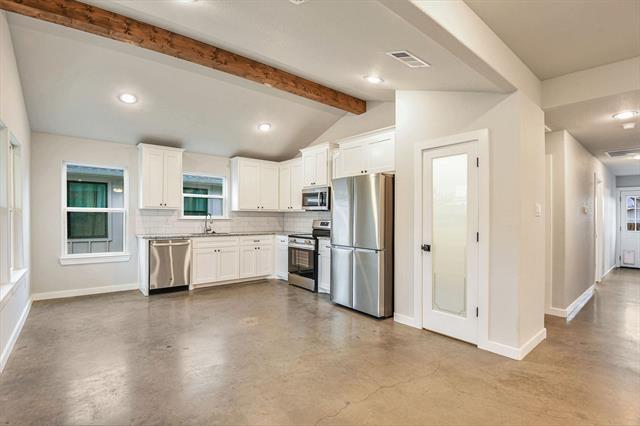 Building Photo - 2223 Comet Trail