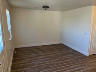 Building Photo - 307 Holly St