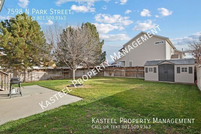 Building Photo - 7598 N Park St