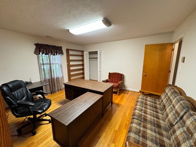 Building Photo - 3/2 in Polkville, NC