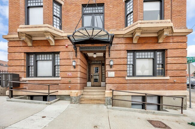 Building Photo - ORourke Building