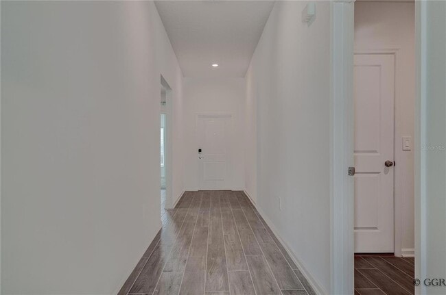 Building Photo - 1490 Brentwood Dr