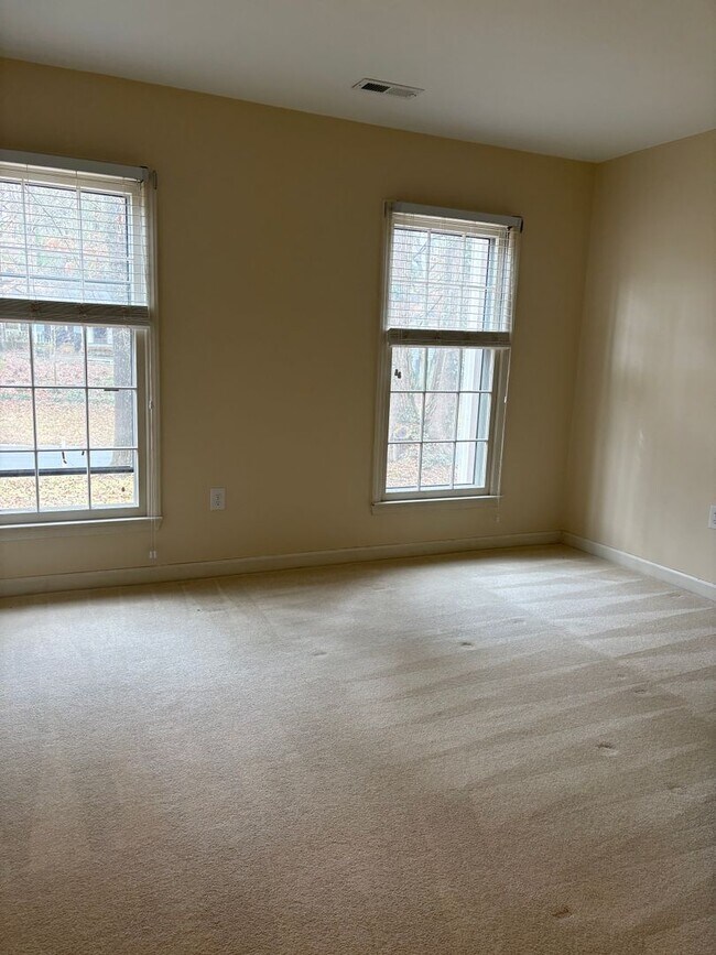 Building Photo - Charming Ranch Home in Matthews