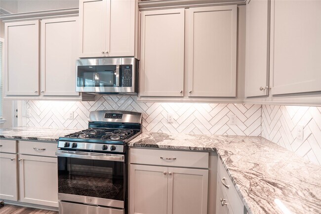 Building Photo - 16119 Northern Cardinal Ln