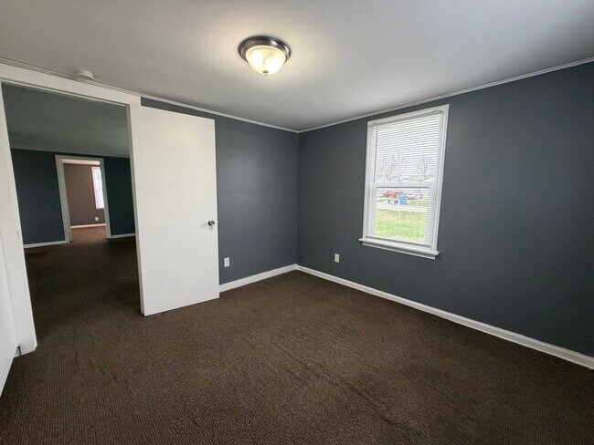 Building Photo - 535 15th Ave