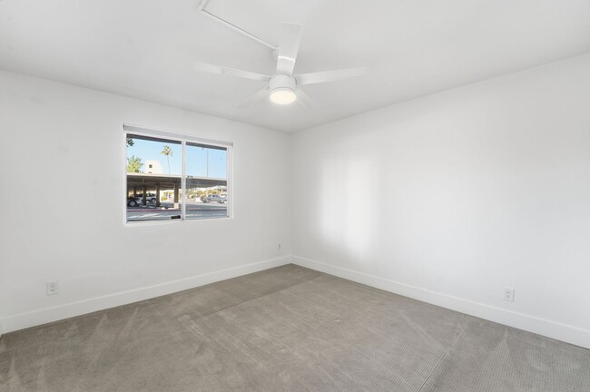 Building Photo - Beautiful 2-bedroom, 2-bathroom home nestled in the vibrant heart of Scottsdale