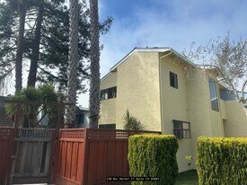 Building Photo - 130 Bar Harbor Ct