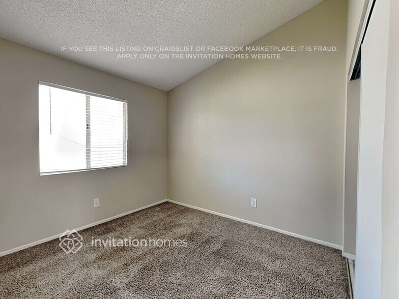 Building Photo - 14850 Mission Glen Ln