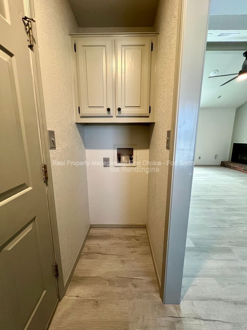 Building Photo - 1709 Brooken Hill Dr