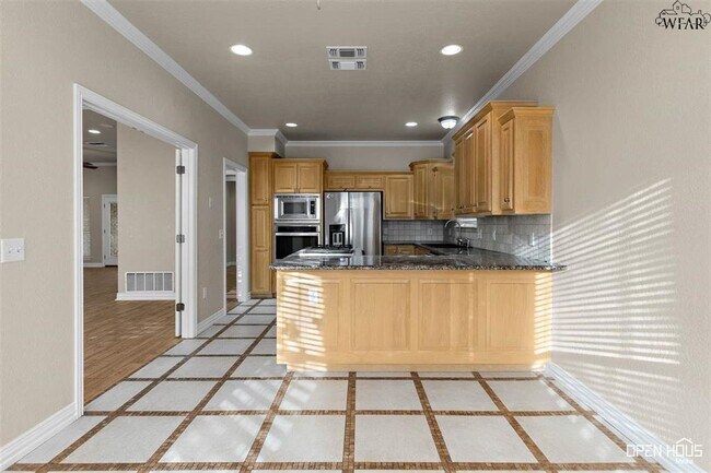 Building Photo - 5405 Blazing Star Ln