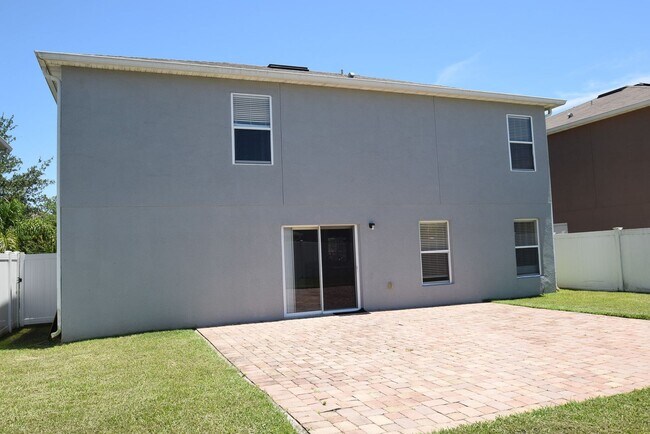 Building Photo - Comfortable 4/2.5 Home at Waterford Trails...