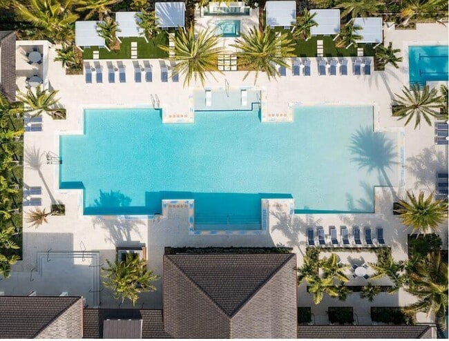 Building Photo - 10332 Northbrook Cir