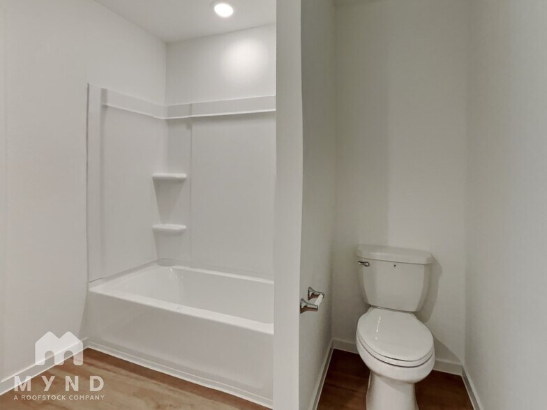 Building Photo - 4247 Briarstone Knl Trl