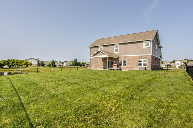Building Photo - 3317 S Ansley Dr