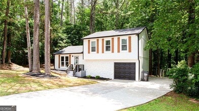 Building Photo - 3038 Sutter Ct SW