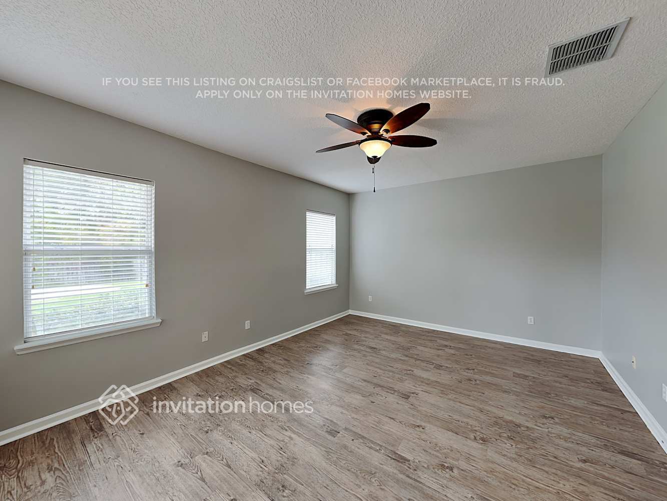 Building Photo - 14809 Falling Waters Dr