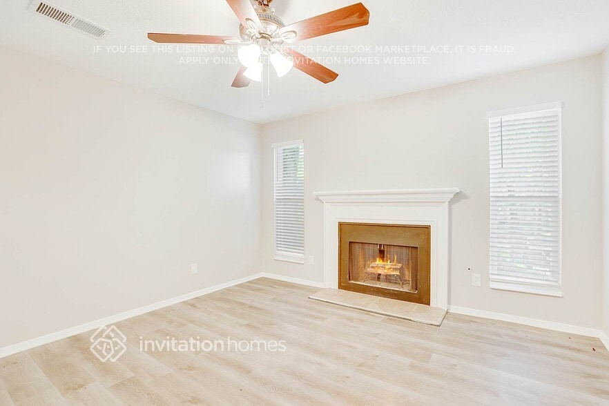 Building Photo - 760 Brittany Ct