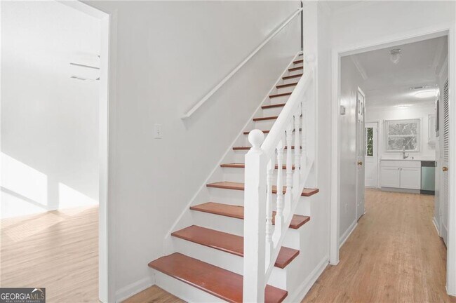 Building Photo - 3492 Andrew Jackson Dr