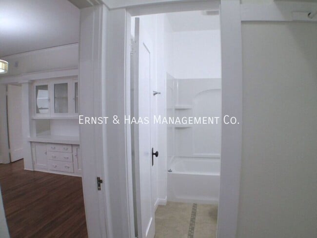 Building Photo - 969 2nd St