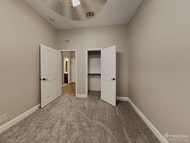 Building Photo - 1125 Ponderosa Drive