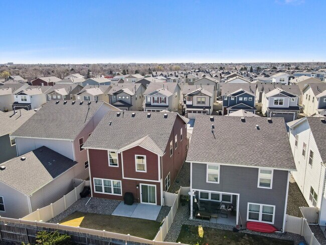 Building Photo - Modern 3-Bedroom Home for Rent in Chapel H...