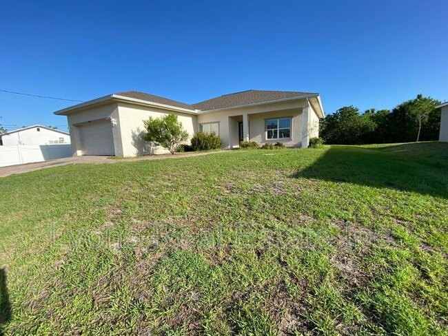 Building Photo - 18235 Eau Gallie Cir