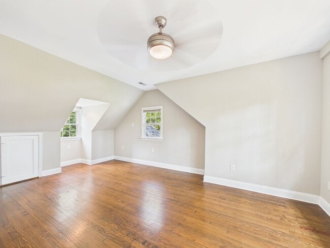 Building Photo - 8410 Weldon Dr
