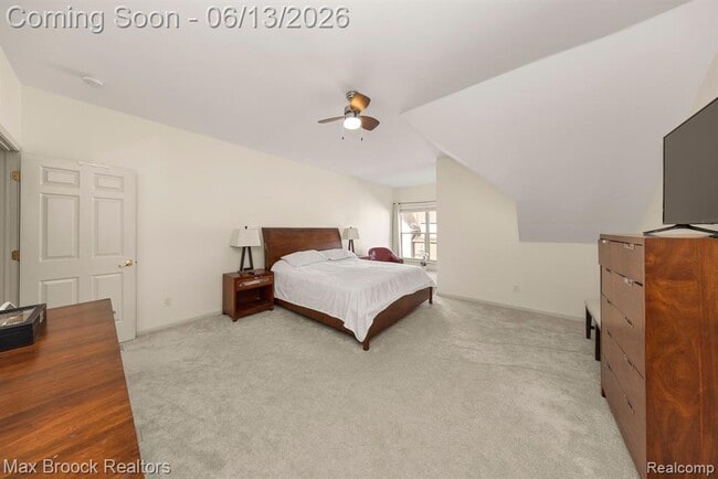 Building Photo - 160 Tiffany Ln Pvt