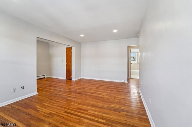 Building Photo - 476 Joralemon St